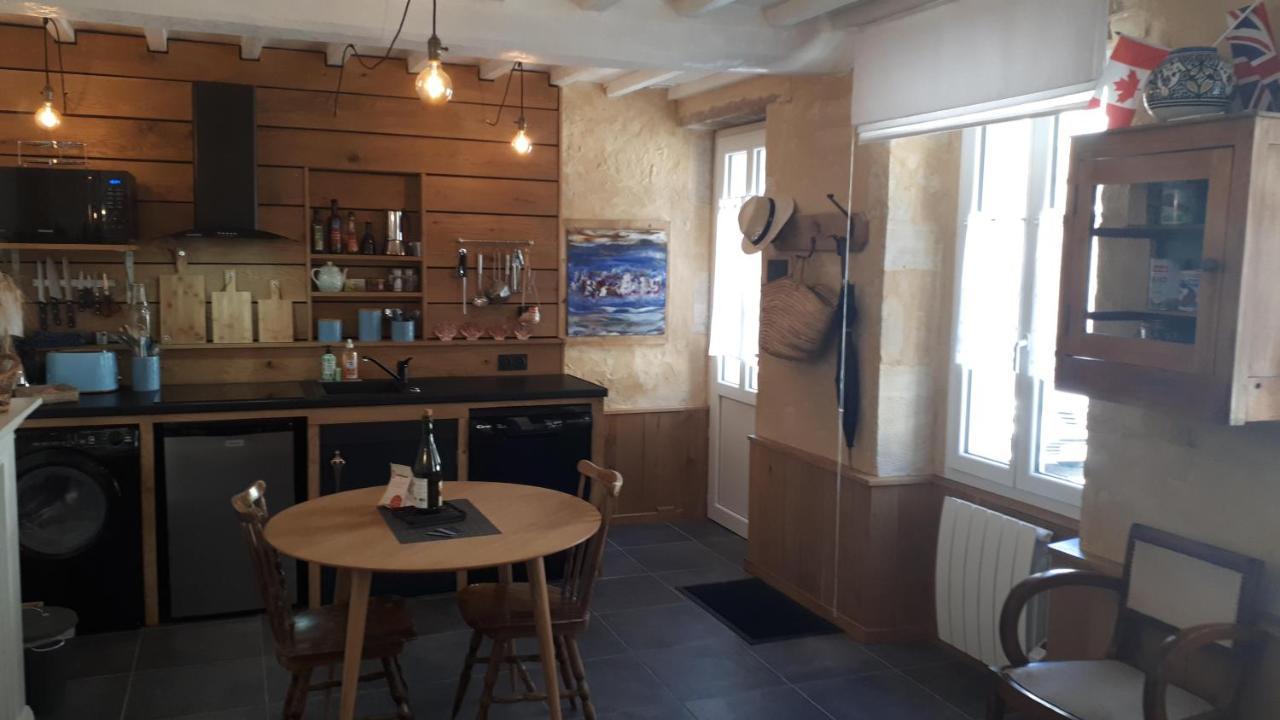 Maison Camille Port-en-Bessin-Huppain Eksteriør bilde